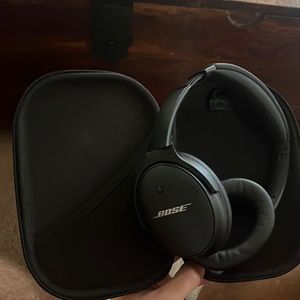 Bose QuietComfort 45 Headphones - Brand New